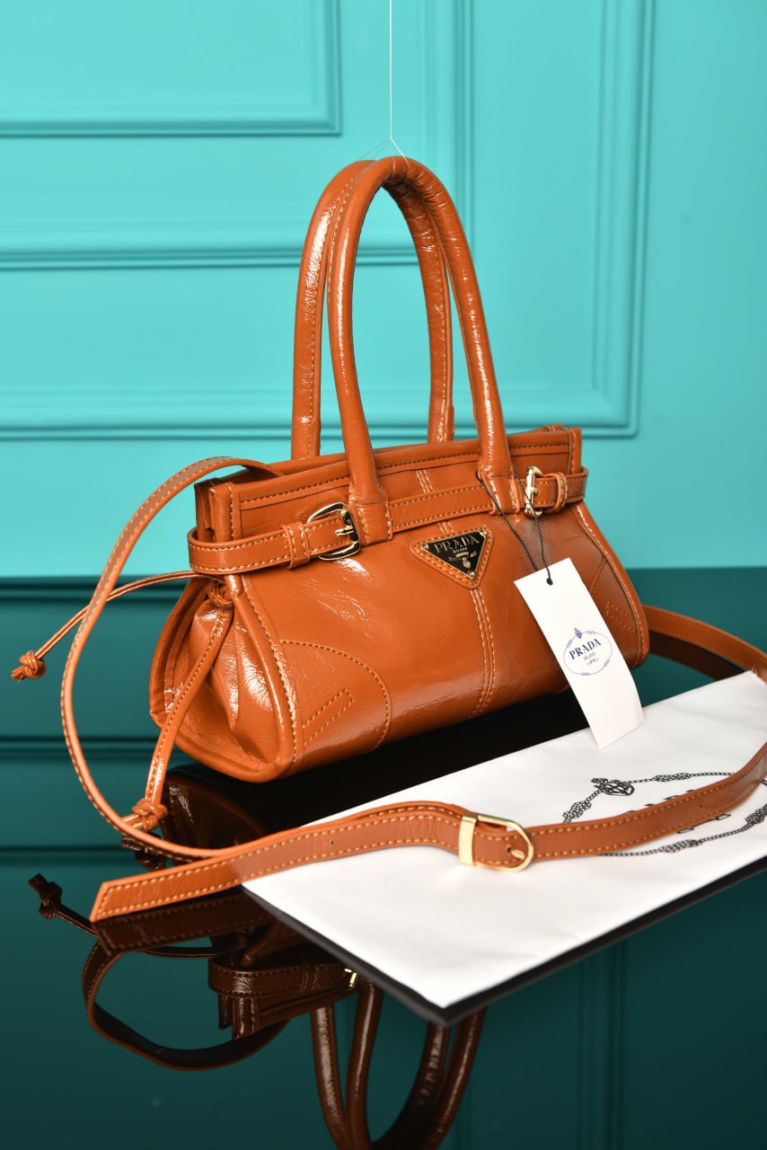 Prada Bonnie medium 31x16 cm 25
