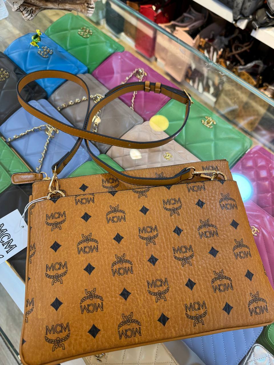 Mcm cross body brown size 28x21