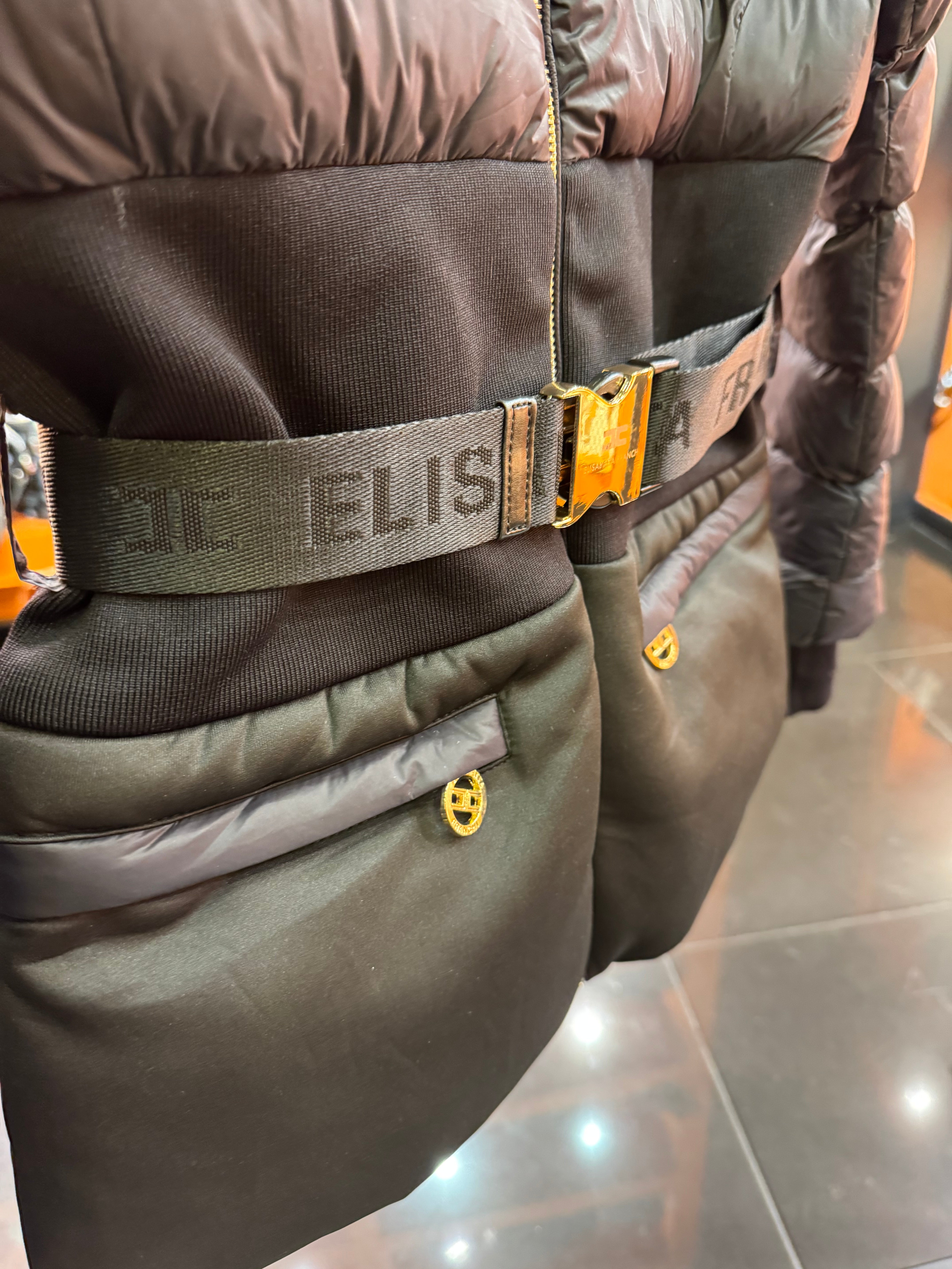 Elisabetta Franchi μαύρο μπουφάν