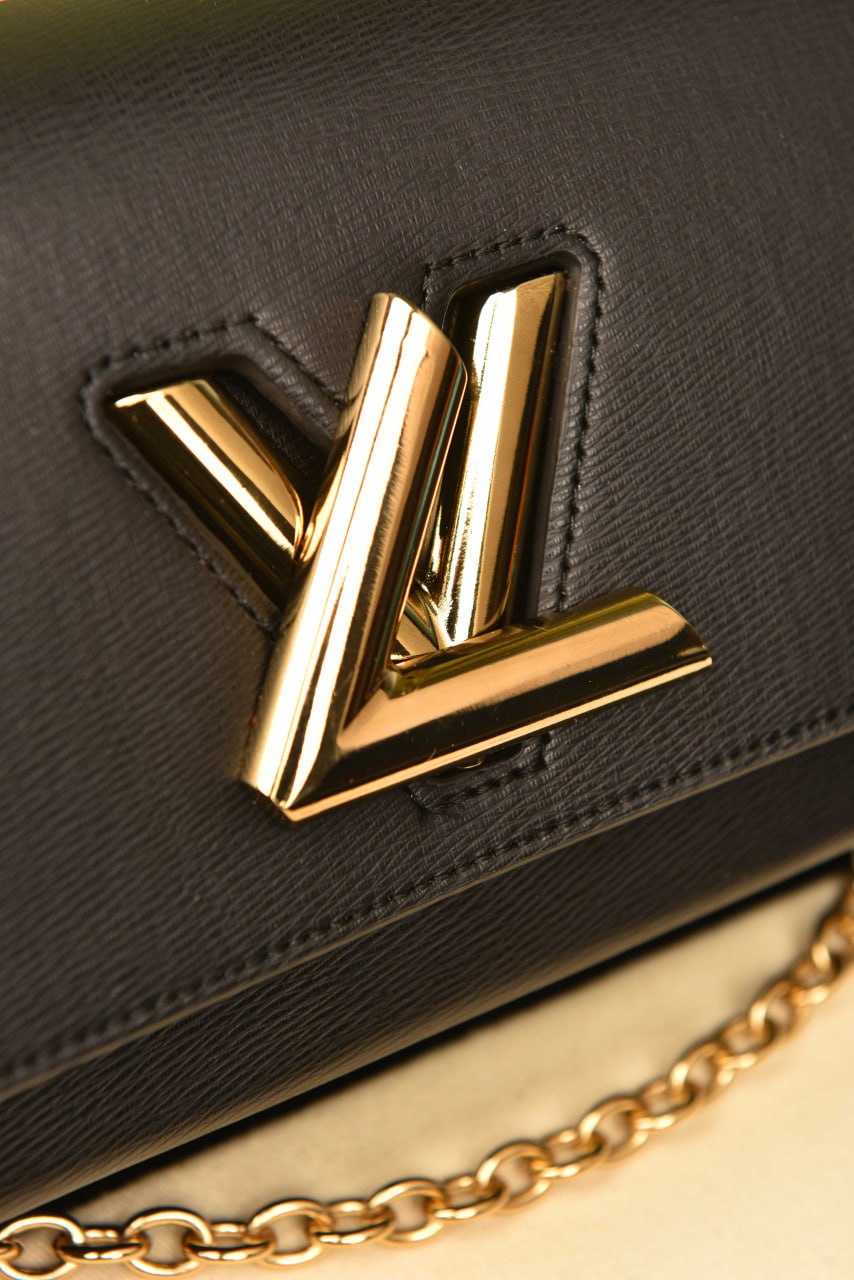 LOUIS VUITTON - Twist West Bag 23.5 × 12 × 7 cm