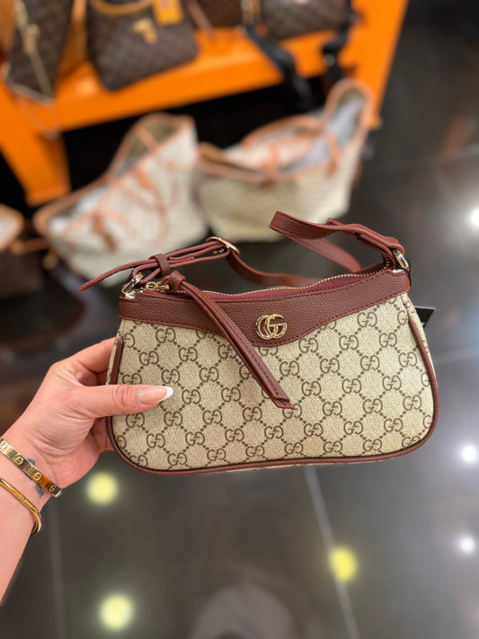 Gucci μπορντό