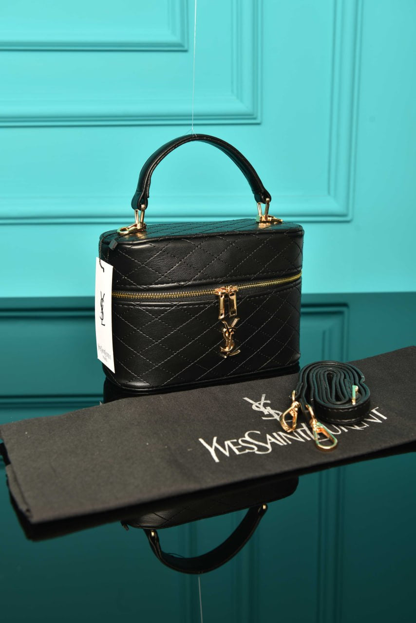 YSL SAİNT - LAURENT   size 12 x 18