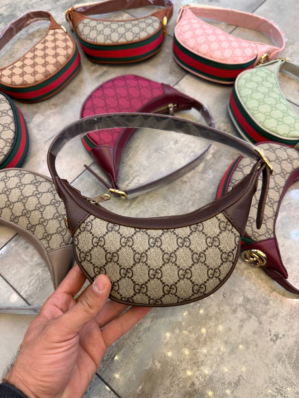 Gucci καφέ  small size