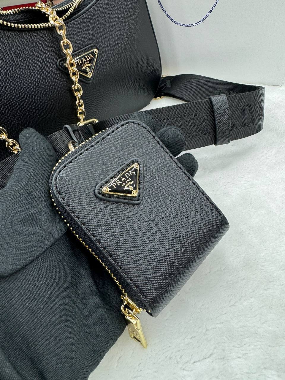 Prada Saffiano μαύρο  size :12x23