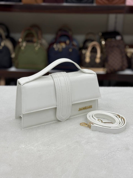 Jacquemus Le Bambino 💫🤎 23x15cm
