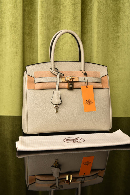 Hermes -the Birkin beige 30’ size30x22x15