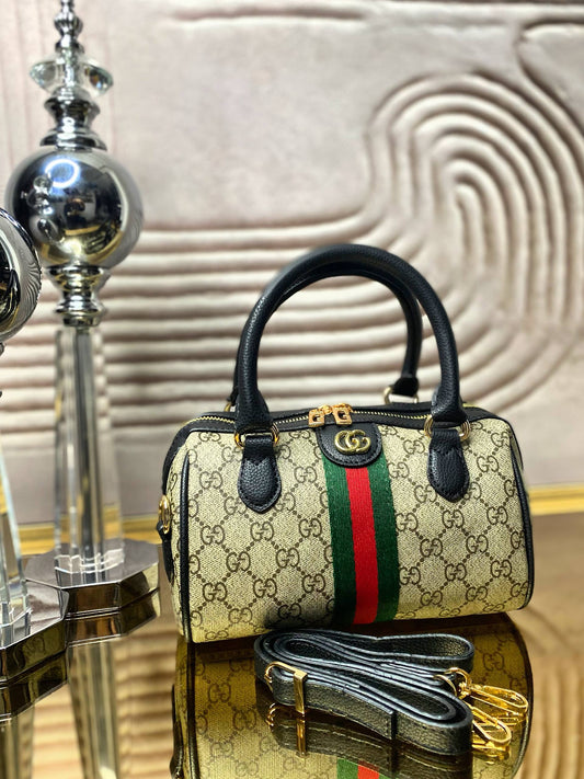 Gucci μαύρη  speedy