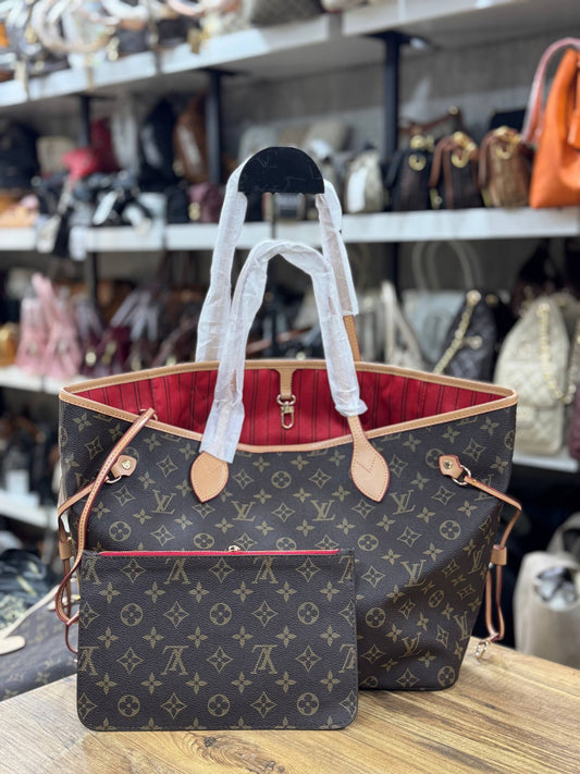 Louis  Vuitton   Neverful   Medium   Size  50 x 28