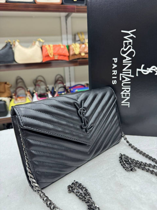 YSL μαύρη Quited Shoulder