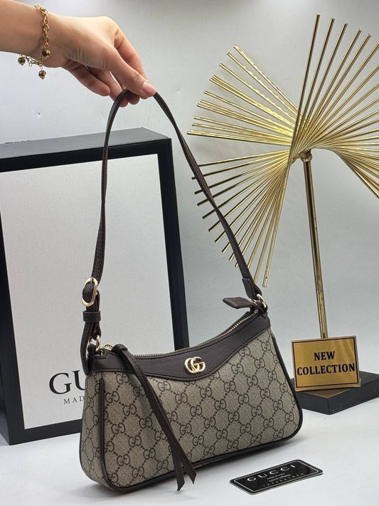 Gucci καφέ