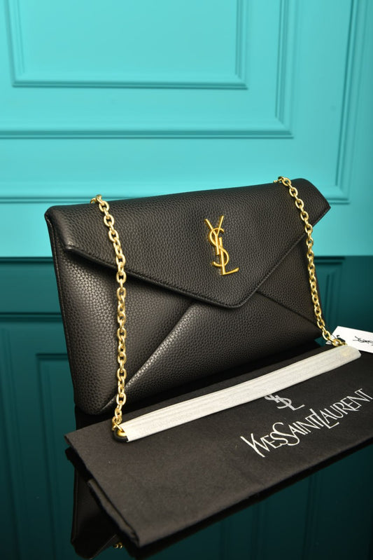 2275 - YVES SAINT LAURENT - Cassandre Large Pouch 31 × 19 × 4 cm