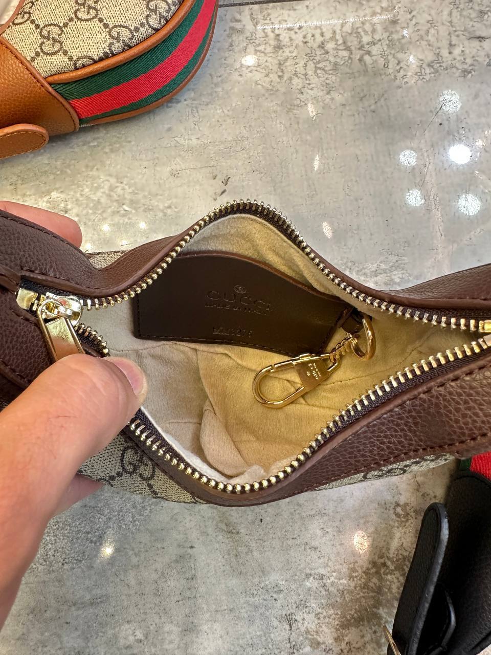 Gucci καφέ  small size