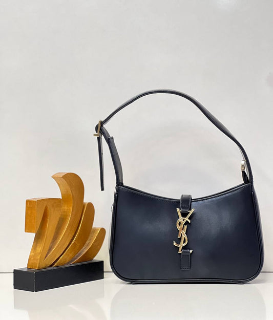 YSL μαύρο χρυσό