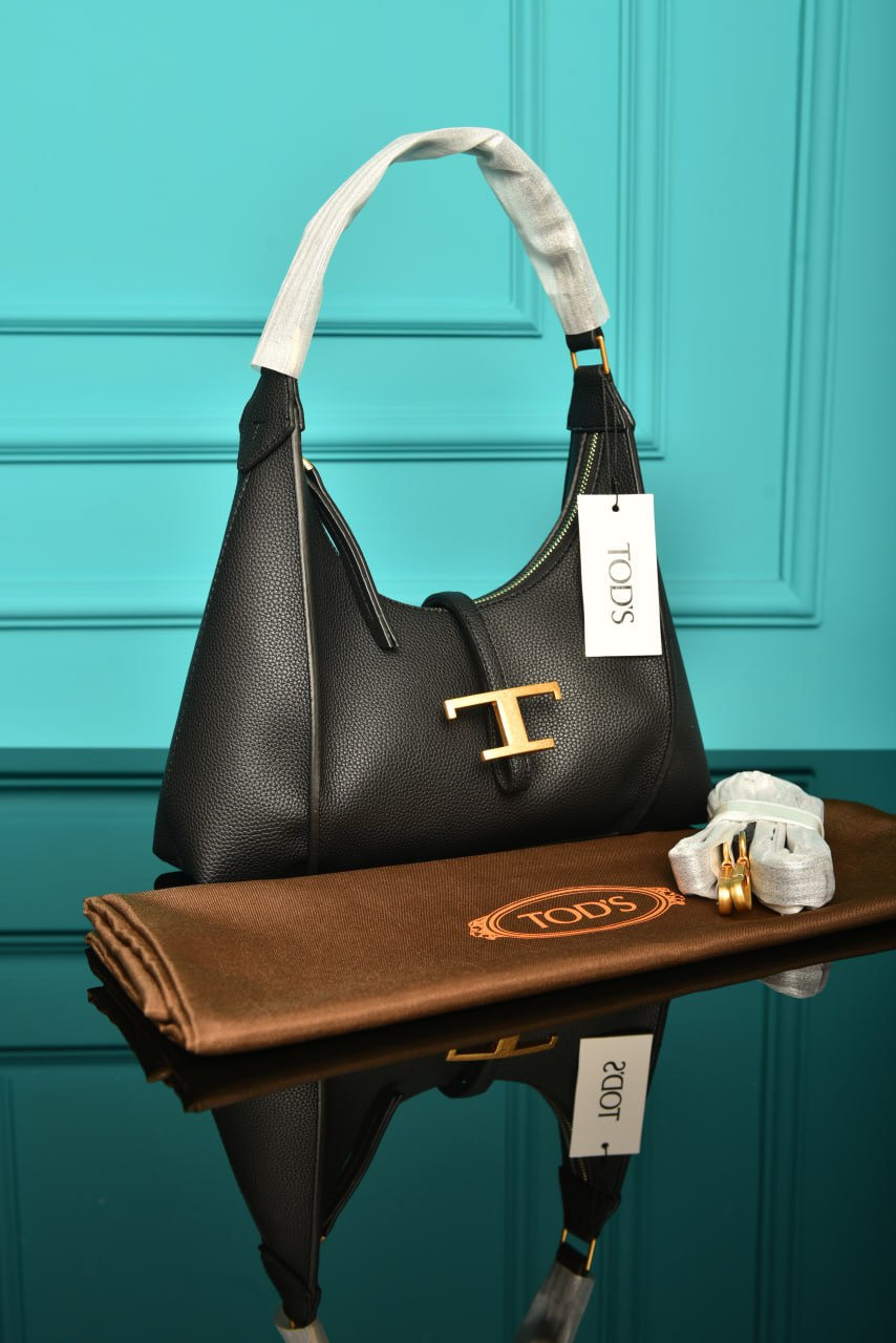 TOD'S - Leather Shoulder Bag 31 × 26 × 9 cm