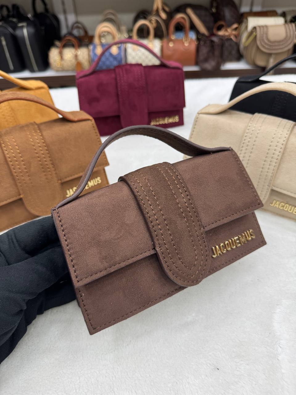 Jacquemus καφε suet  le BambinoMini size  :16x12