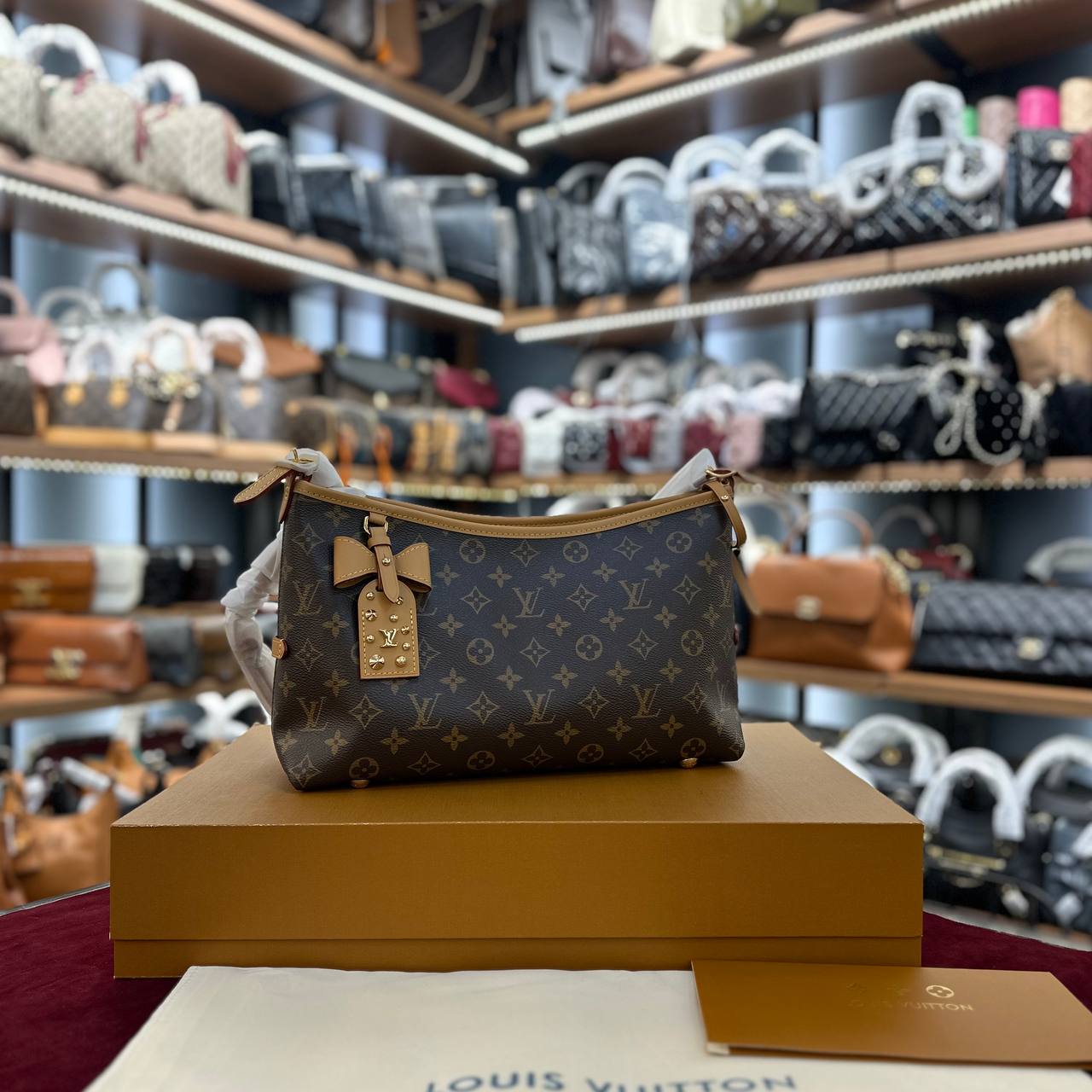 LOUIS VUITTON  CarryAll East Bag  SİZE = 36 ✖️ 19
