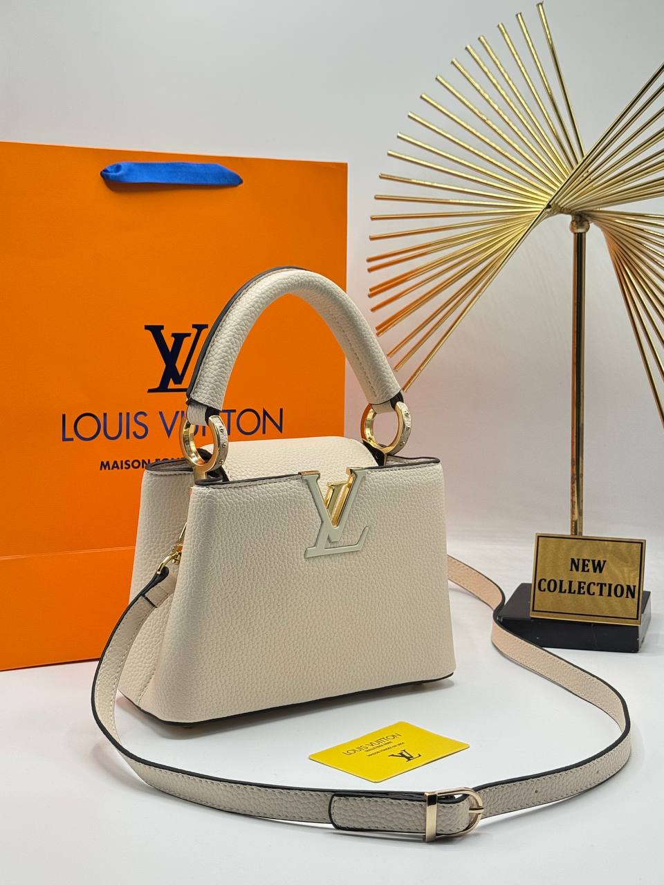 LOUIS VUITTON CAPUCİNES BB BAG SİZE ➡️ 22/15 CM 💫 LUXURY QUALİTY 🤩
