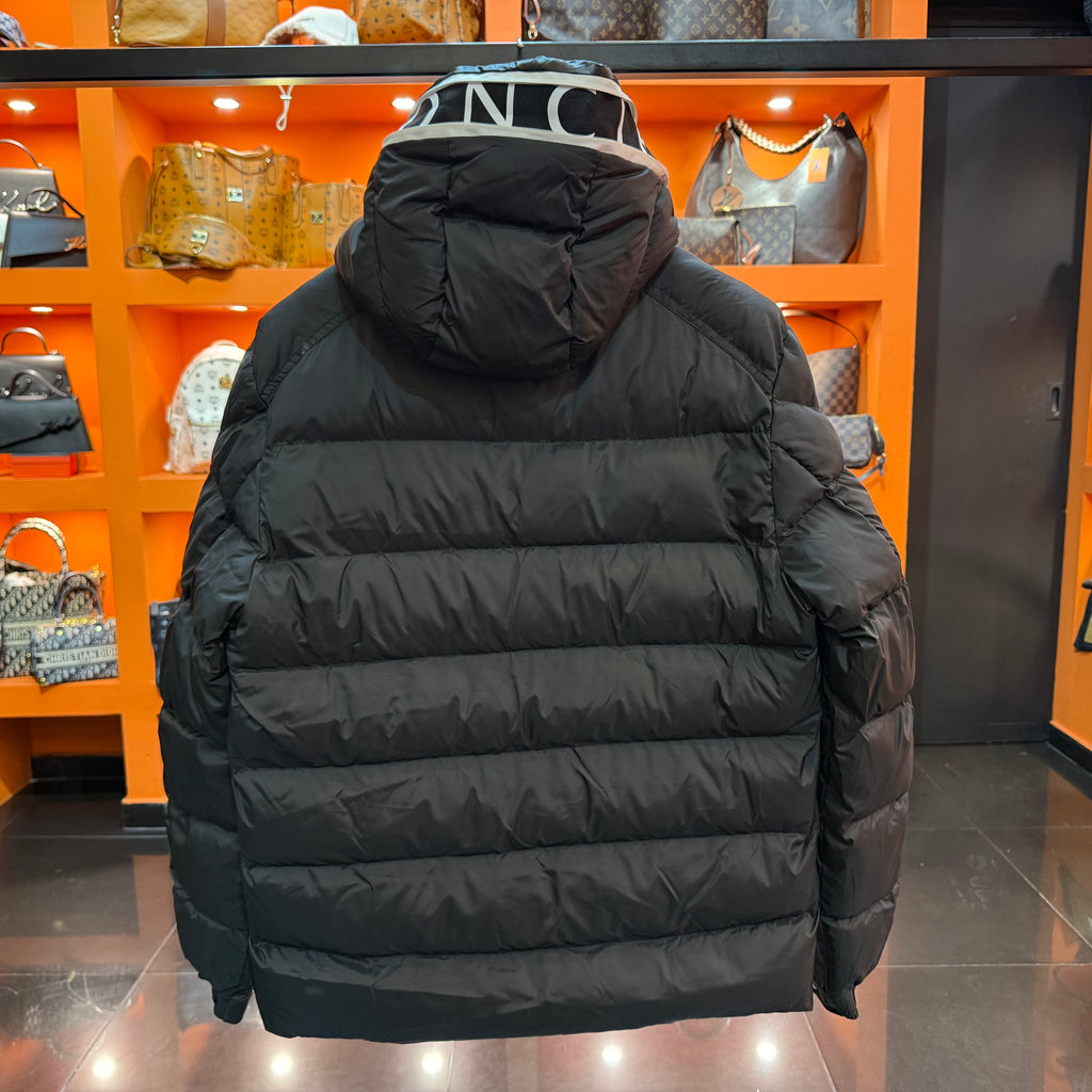 Μπουφάν Moncler φερμουάρ