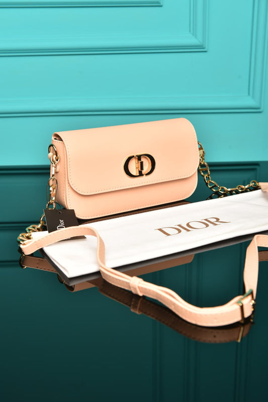 DIOR -  Dior 30 Montaigne Avenue : 23 × 13 × 6.5 cm