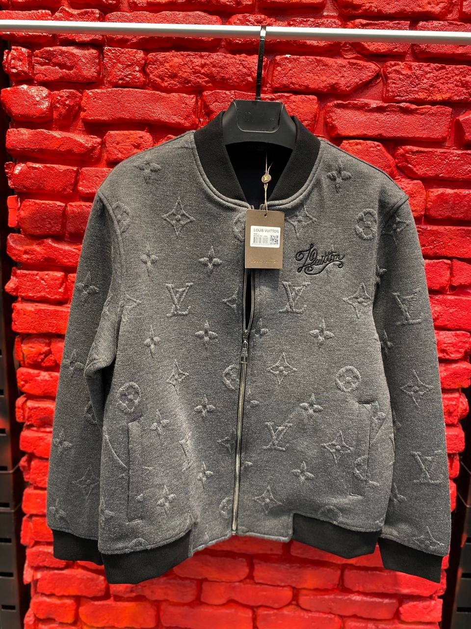 Louis Vuitton jacket γκρι ανάγλυφο