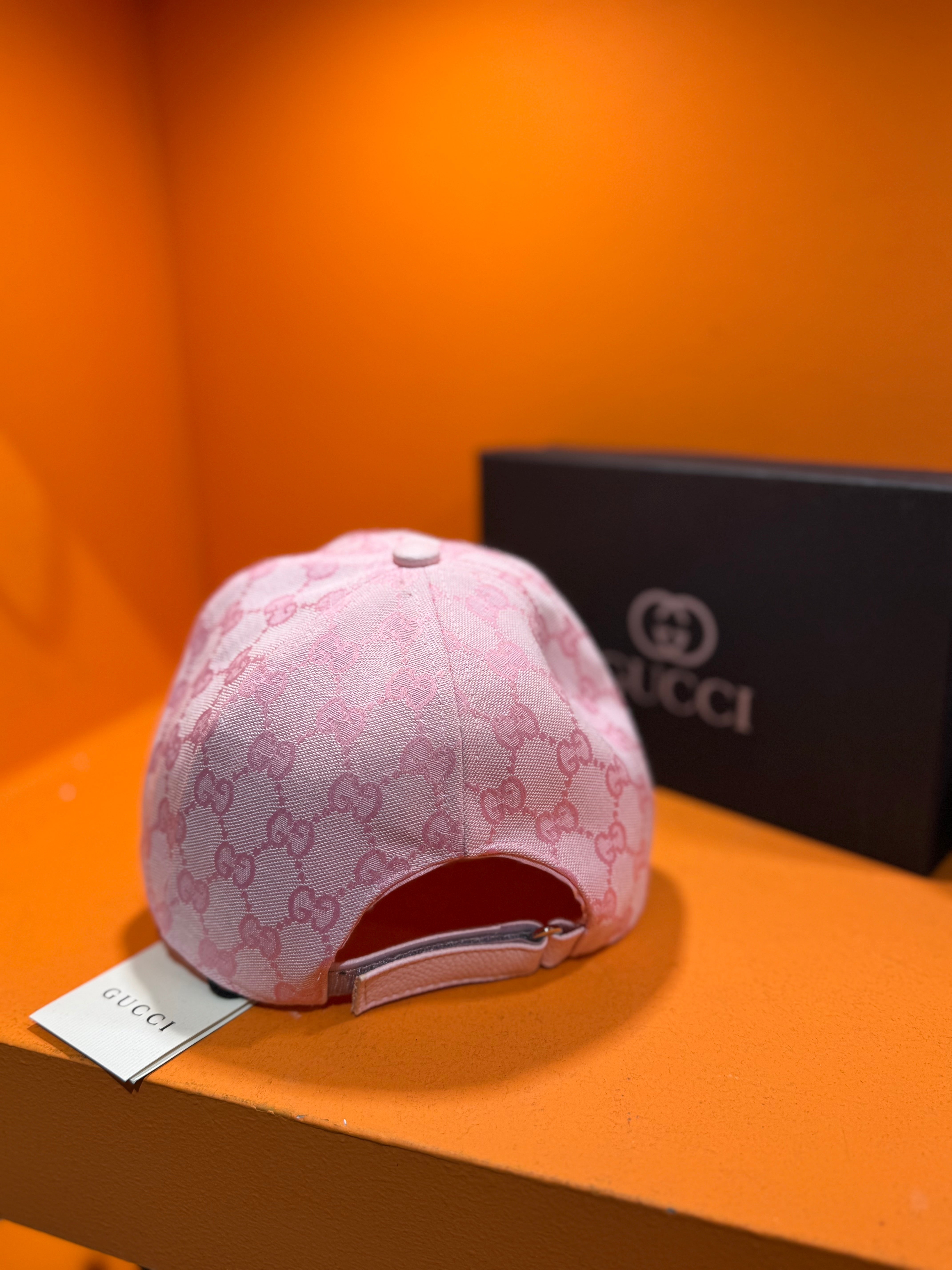 Gucci καπέλο ροζ  one size