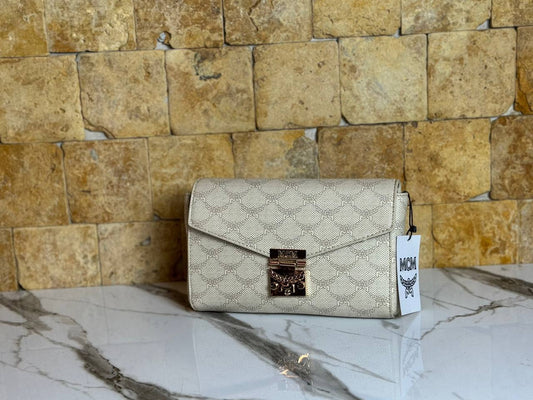 Mcm Millie flap crossbody black  size 22x12