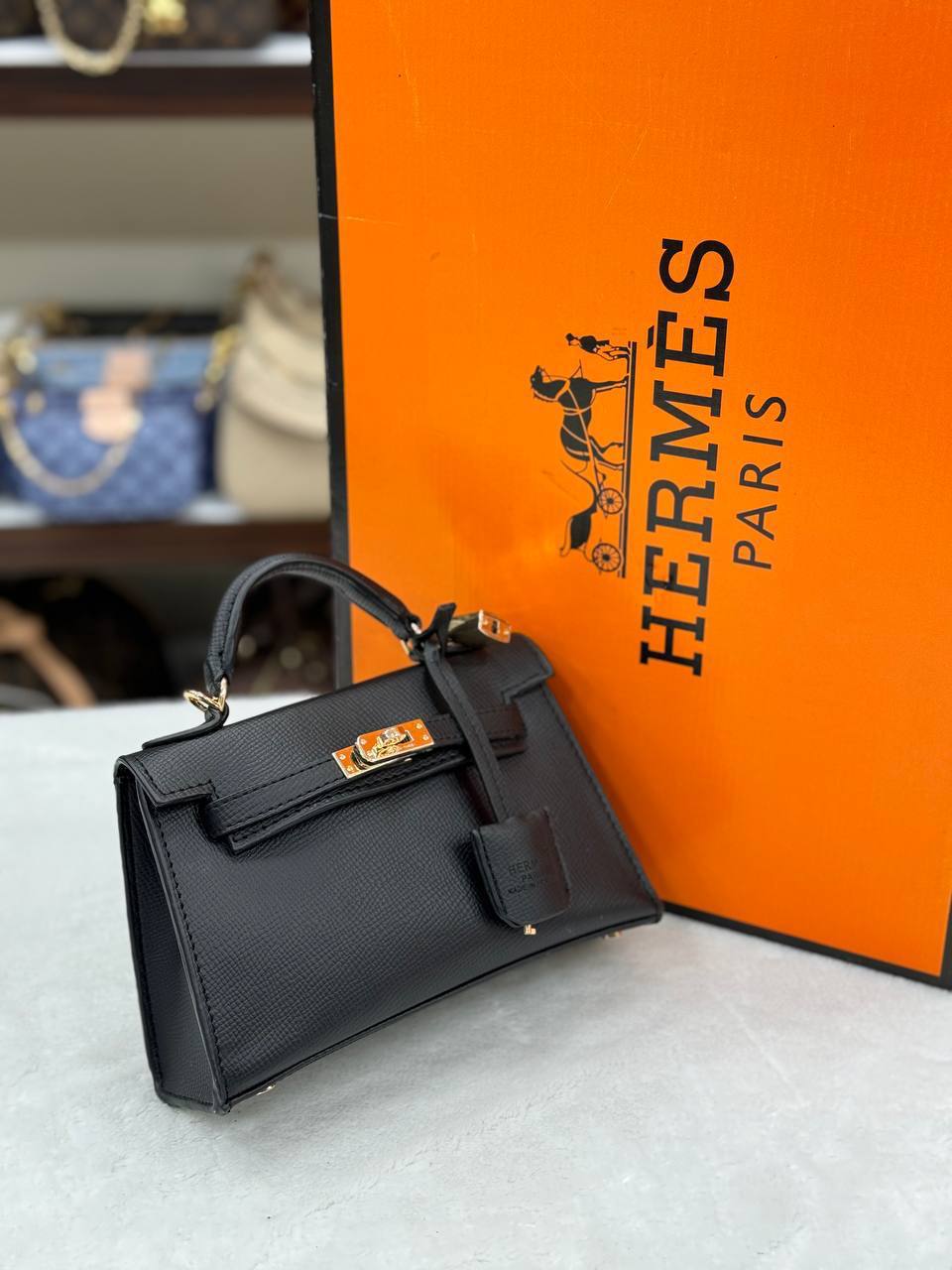 Hermes Kelly 22 black size22x16