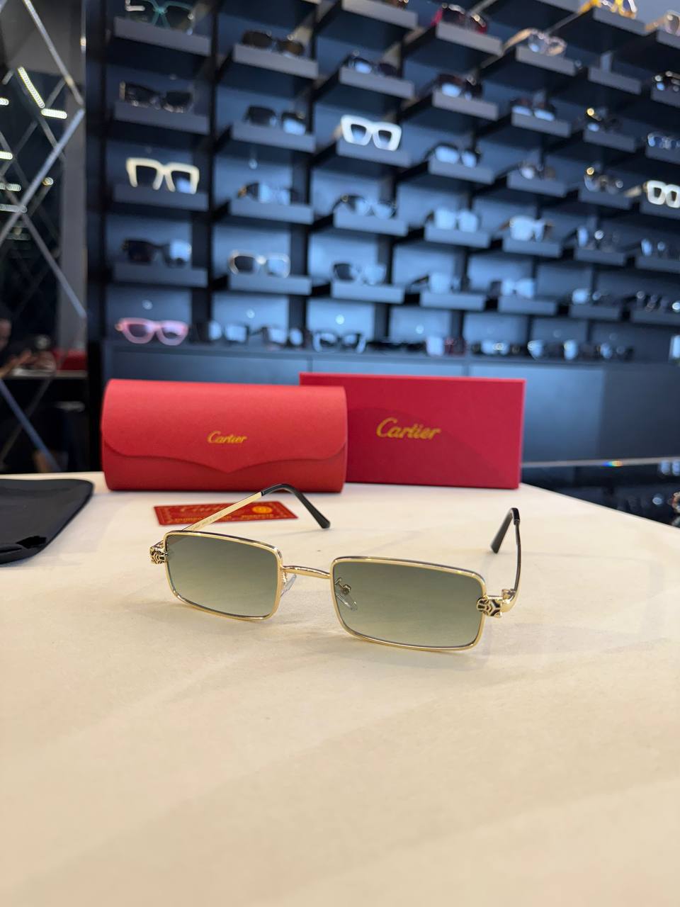 Cartier  χρυσο με ντεγκραντε φακό