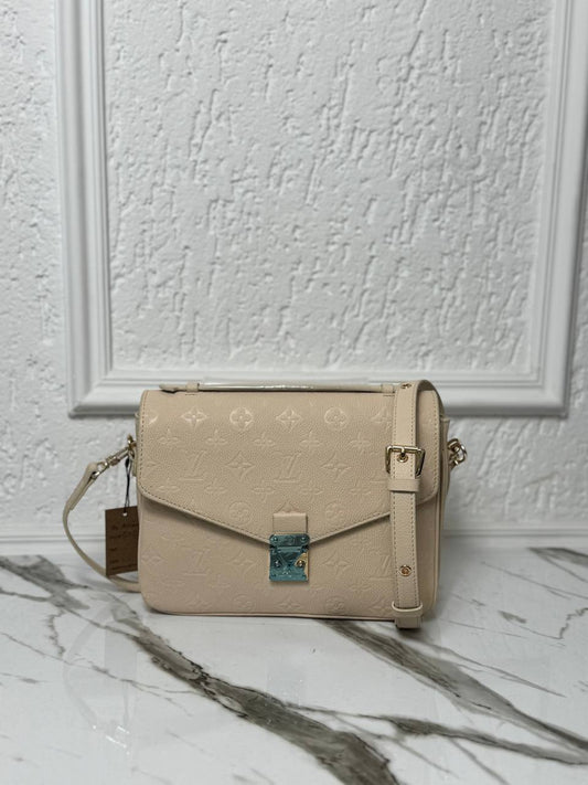 Louis Vuitton   Metis