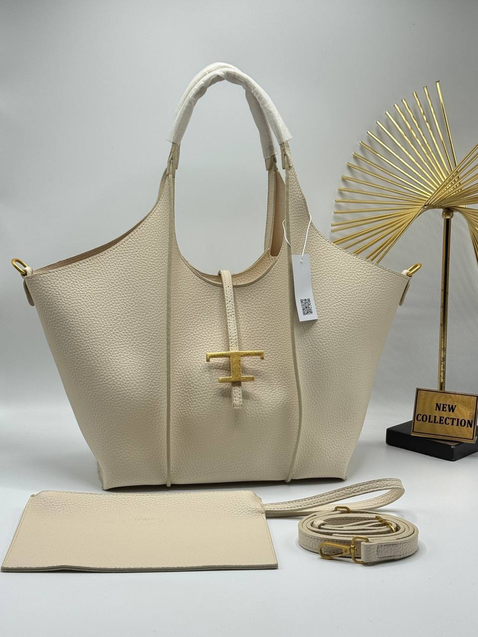 TOD'S - Timeless Shopping Bag  47 × 29 × 14 cm