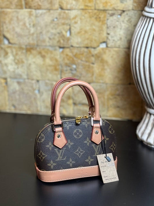 Lv monogram Alma nano size :12x18