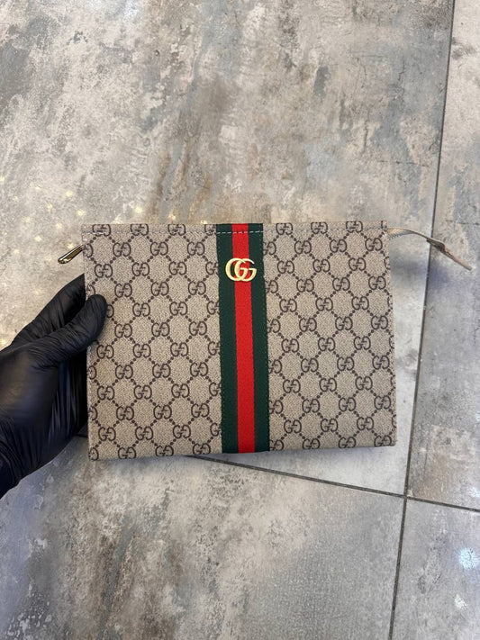 Gucci φάκελος
