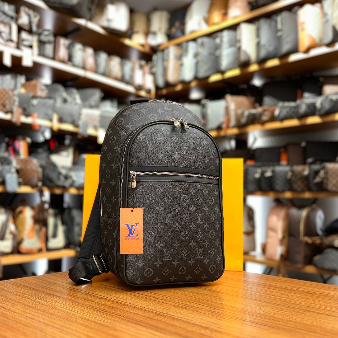 LOUİS VUİTTON MİCHAEL BACKPACK