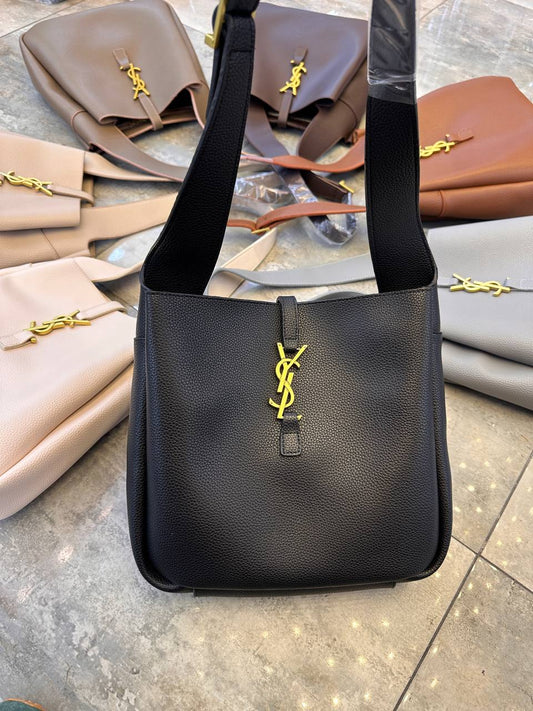 YSL supple bag size23x28x8