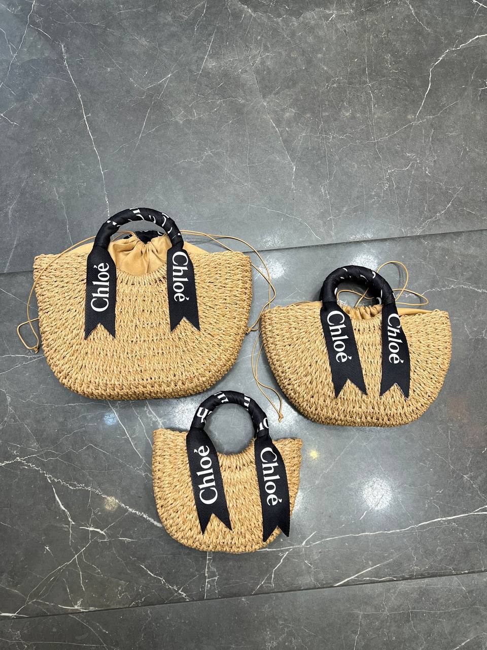 Chloe hasir black medium size22x36