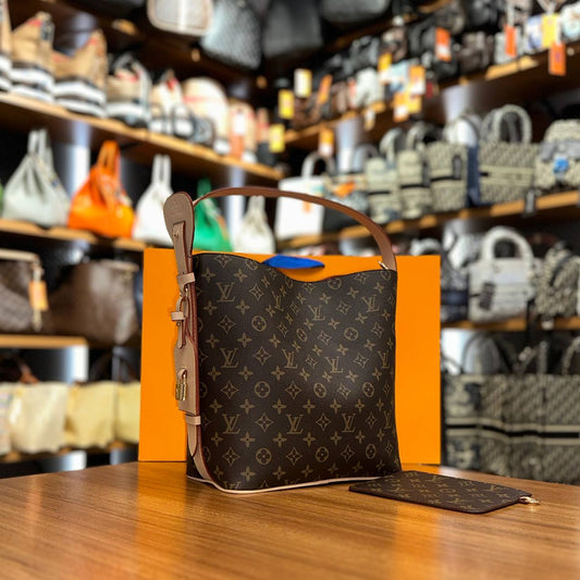 LOUİS VUİTTON ALL İN GM BAG   SİZE = 34✖️29 CM