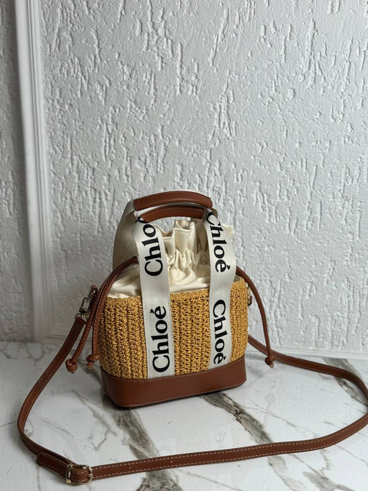 Chloe hasir size 16x21