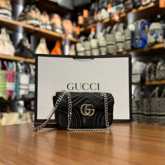 GUCCİ GG MARMONT SMALL SHOULDER BAG 22,5✖️13 CM