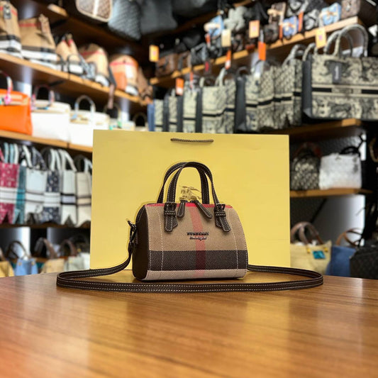 BURBERRY MİNİ SPEEDY SİZE = 20✖️14 cm