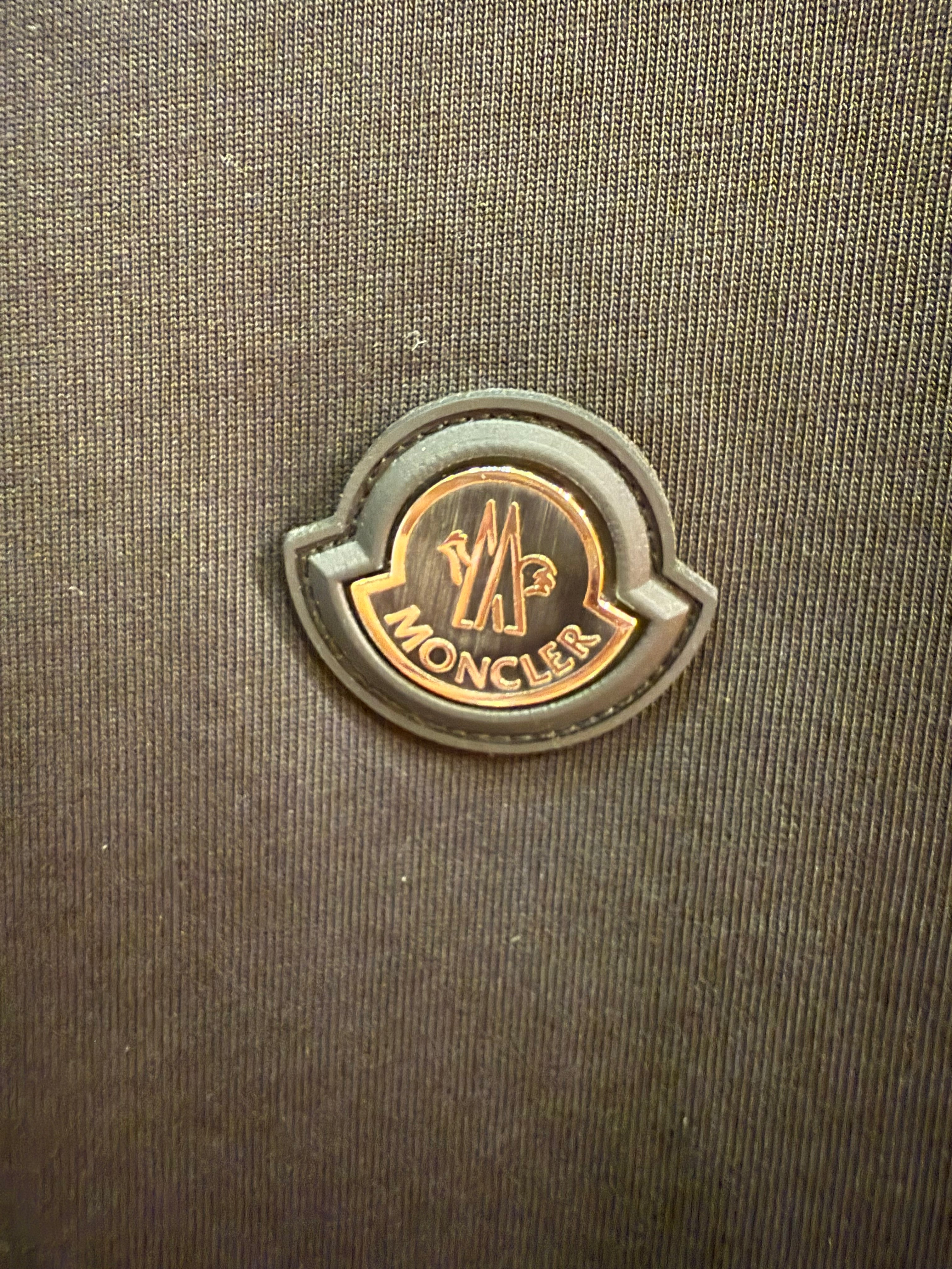 T-shirt - Moncler  black 01