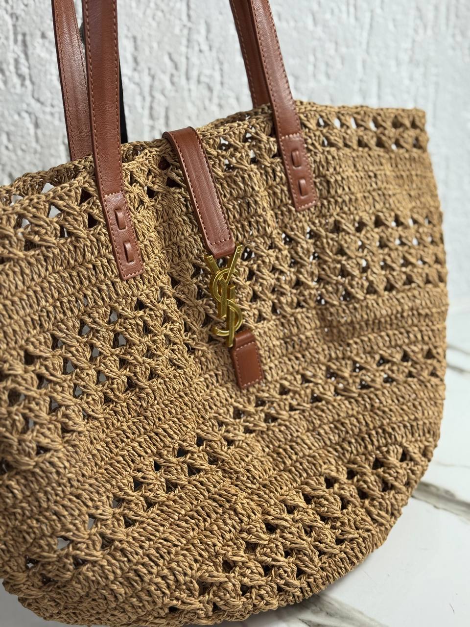 YSL ψάθινη μπεζ size50x35