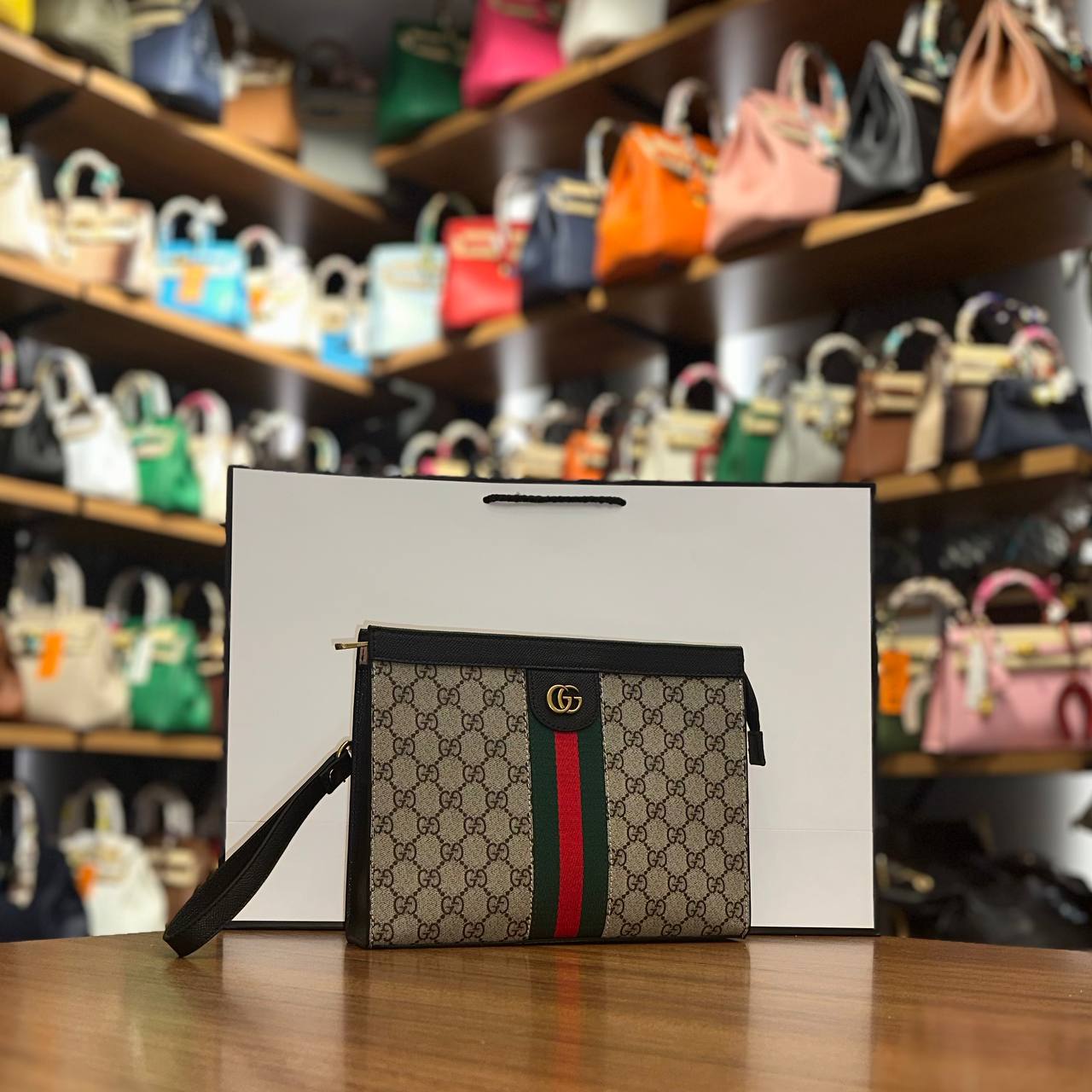 Gucci φάκελος