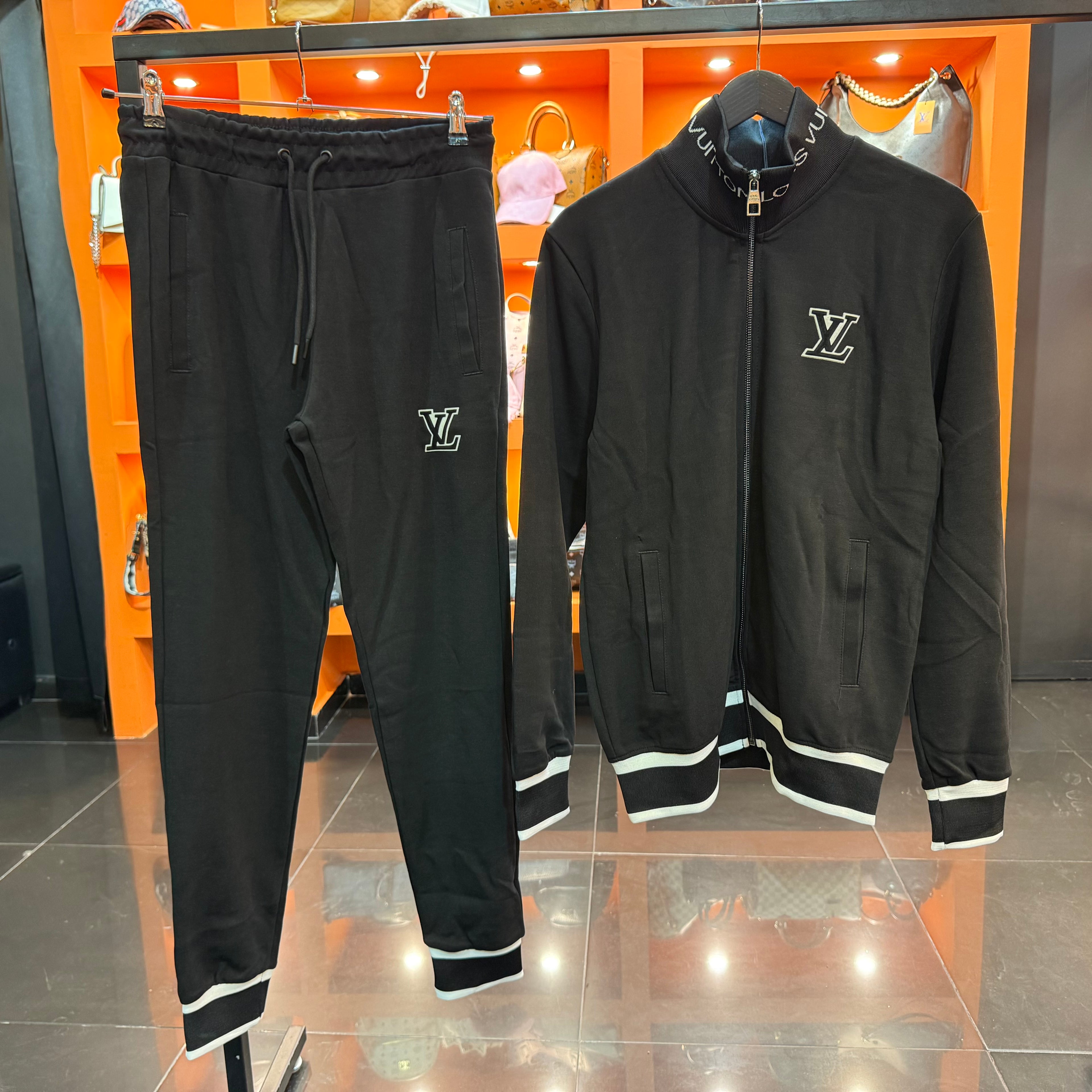 Louis Vuitton set black