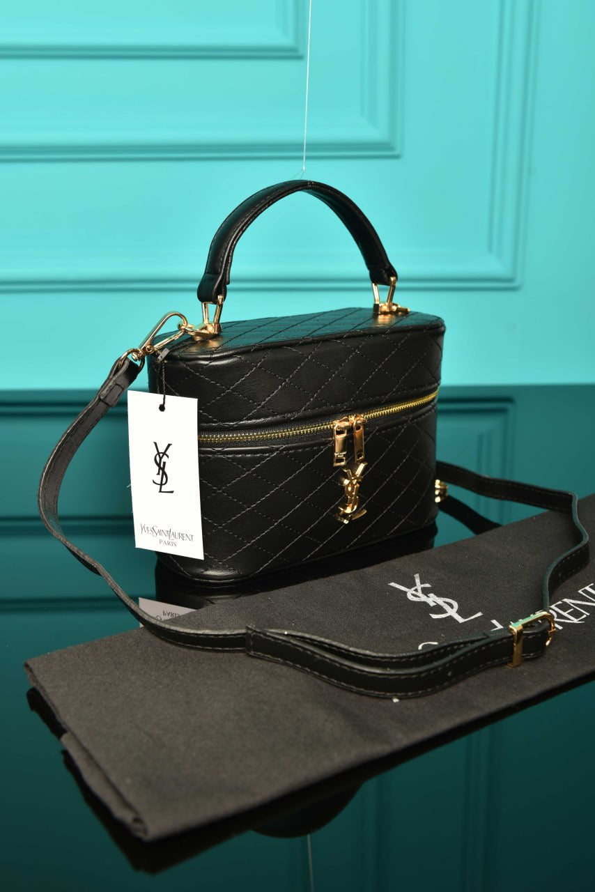 YSL SAİNT - LAURENT   size 12 x 18
