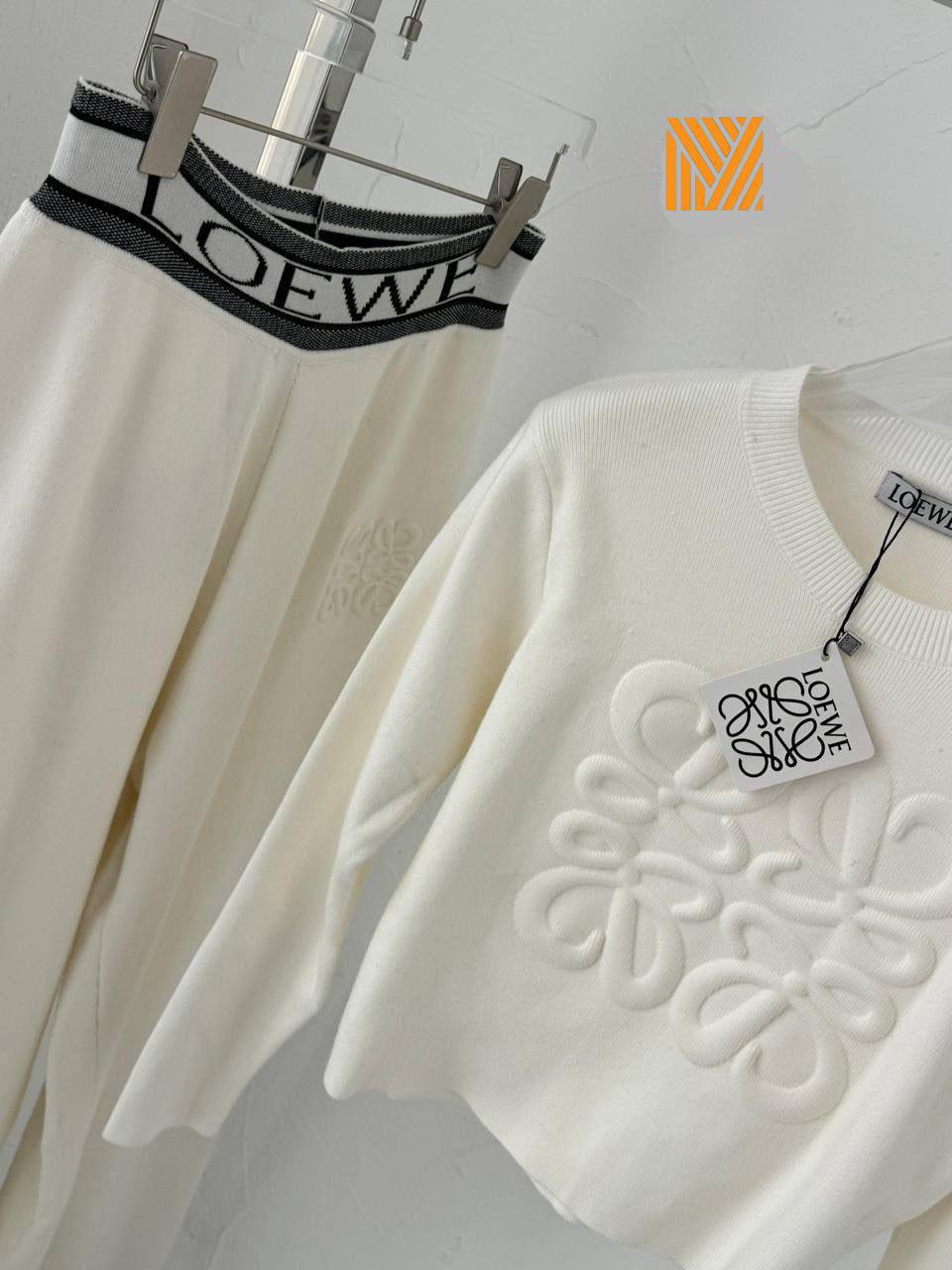 Loewe πλεκτό σετ λευκό