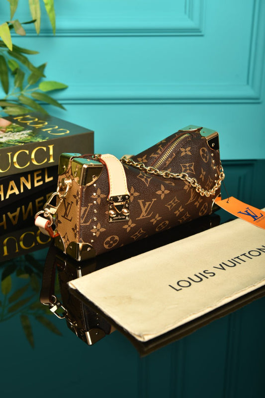 LOUIS VUITTON - Slim Trunk 24 × 11.5 × 6.5 cm