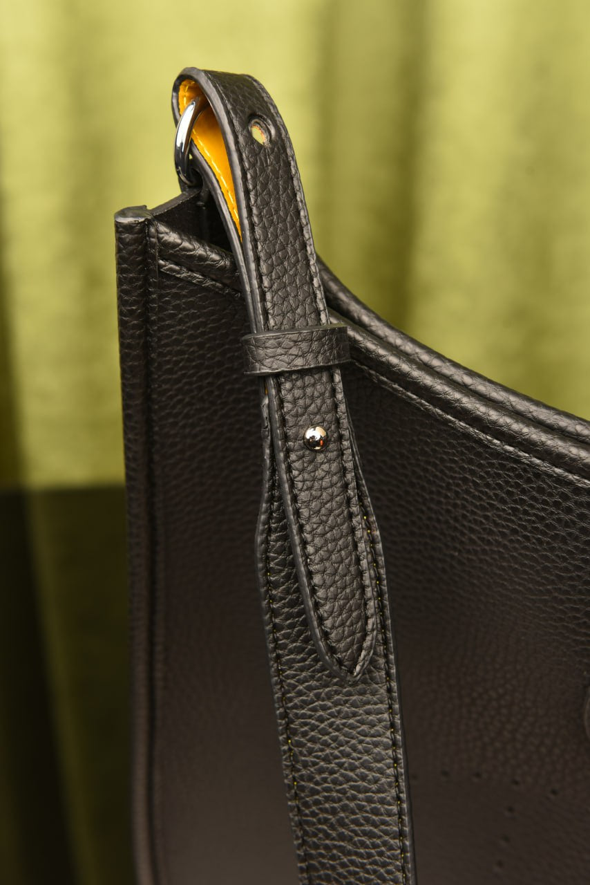 Hermes evelyne crossbody size29x30x8cm