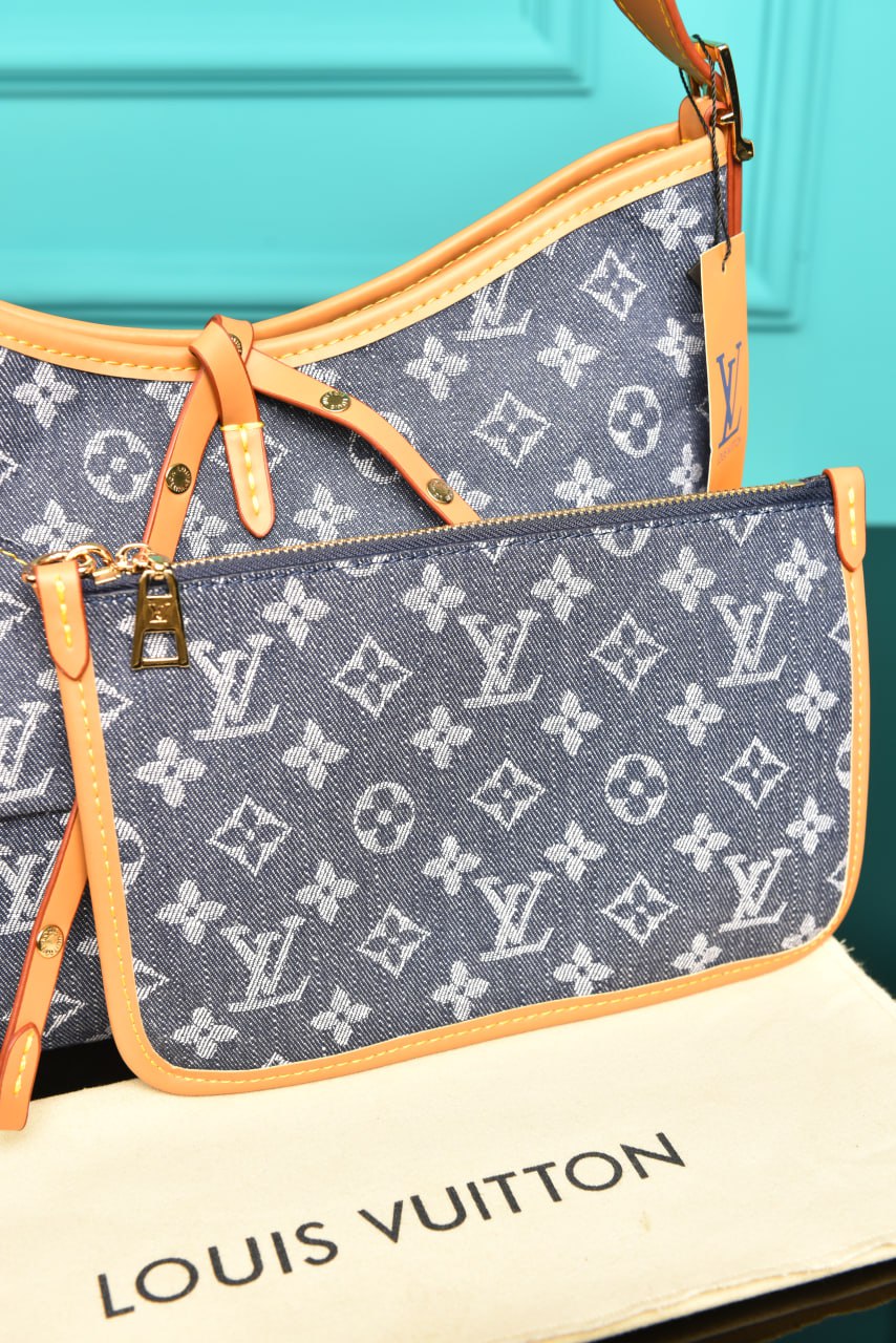LOUIS VUITTON - Carryall PM24 x 29.5 x 12 cm
