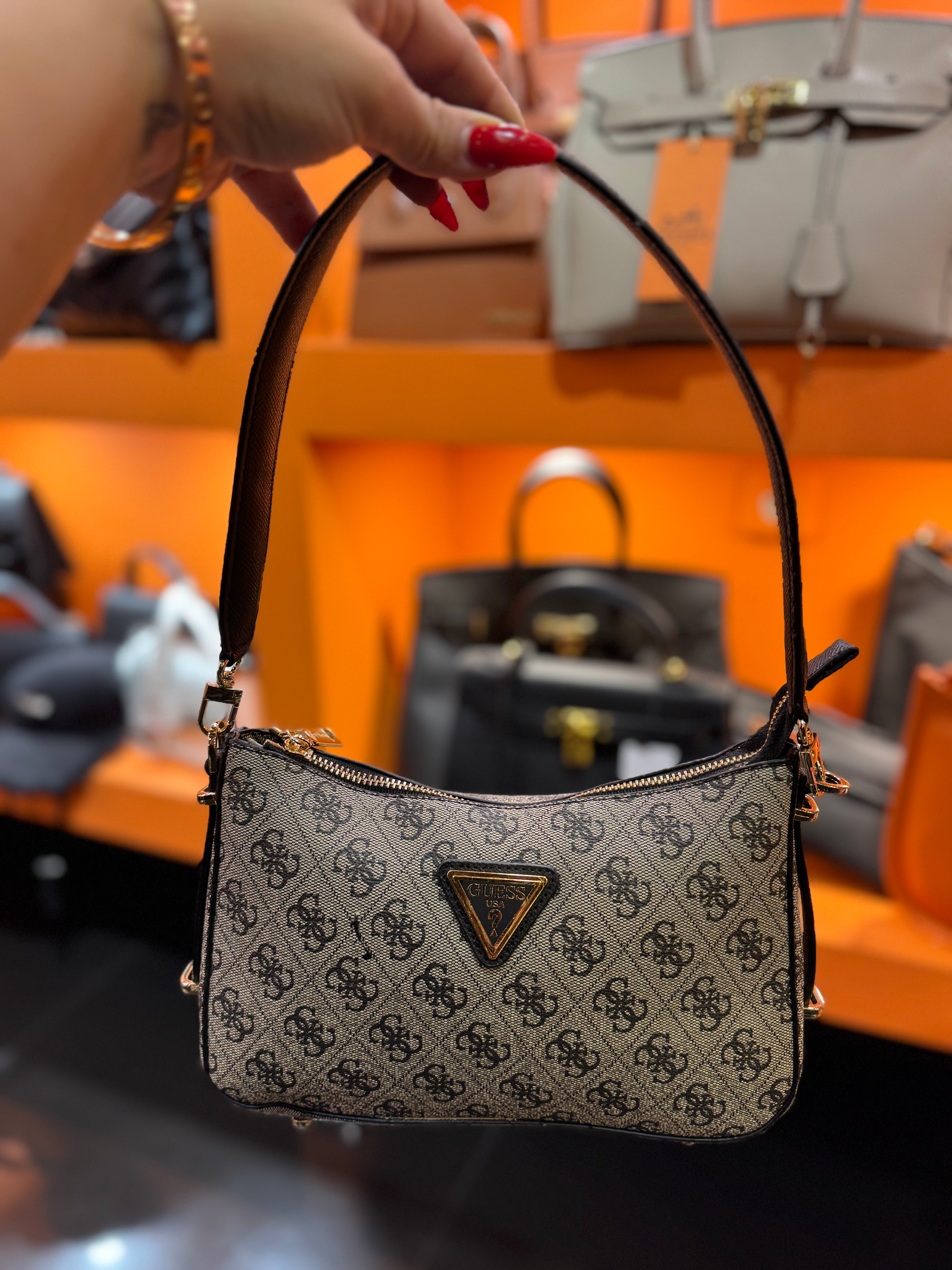 Guess γκρι_μαυρο