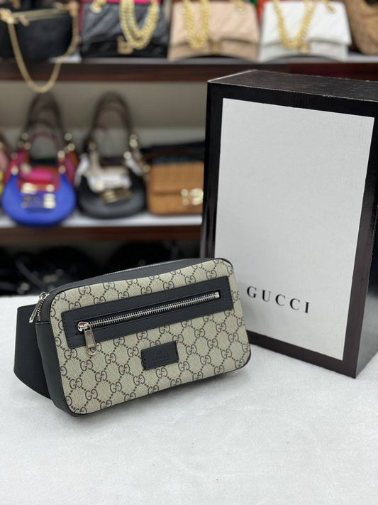 Gucci black belt beige size14x24